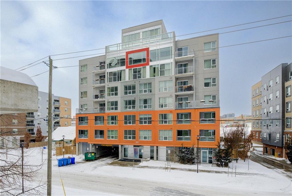 708-321 Spruce Street Property Photo 1