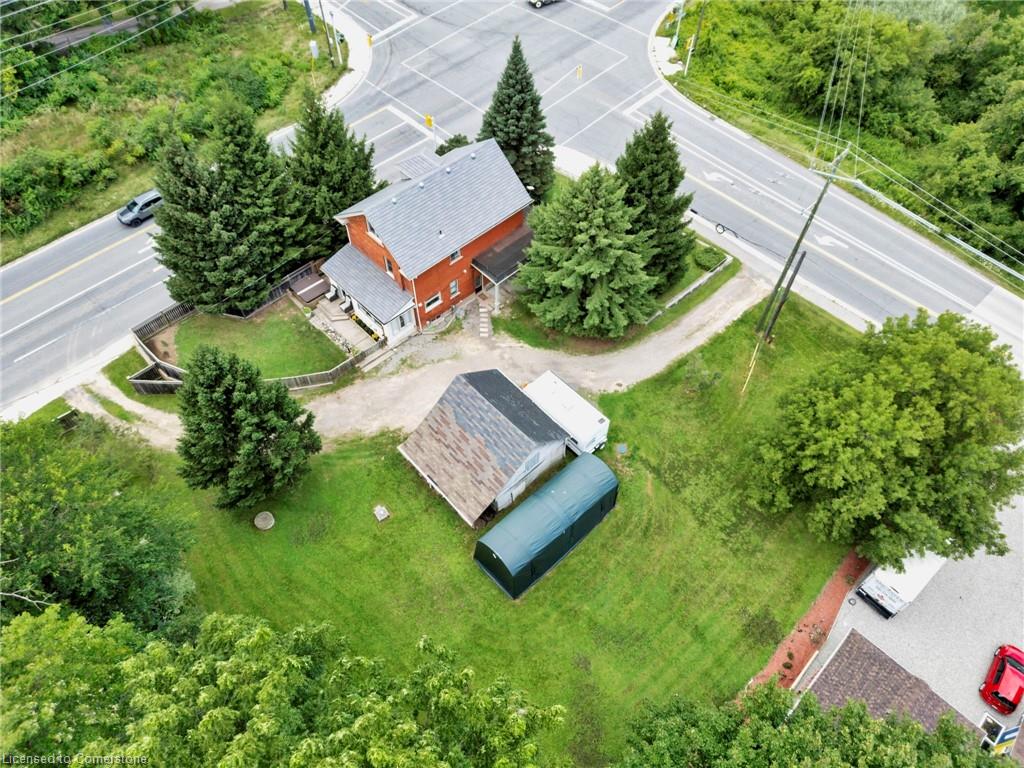 2038 Governors Road Property Photo 2