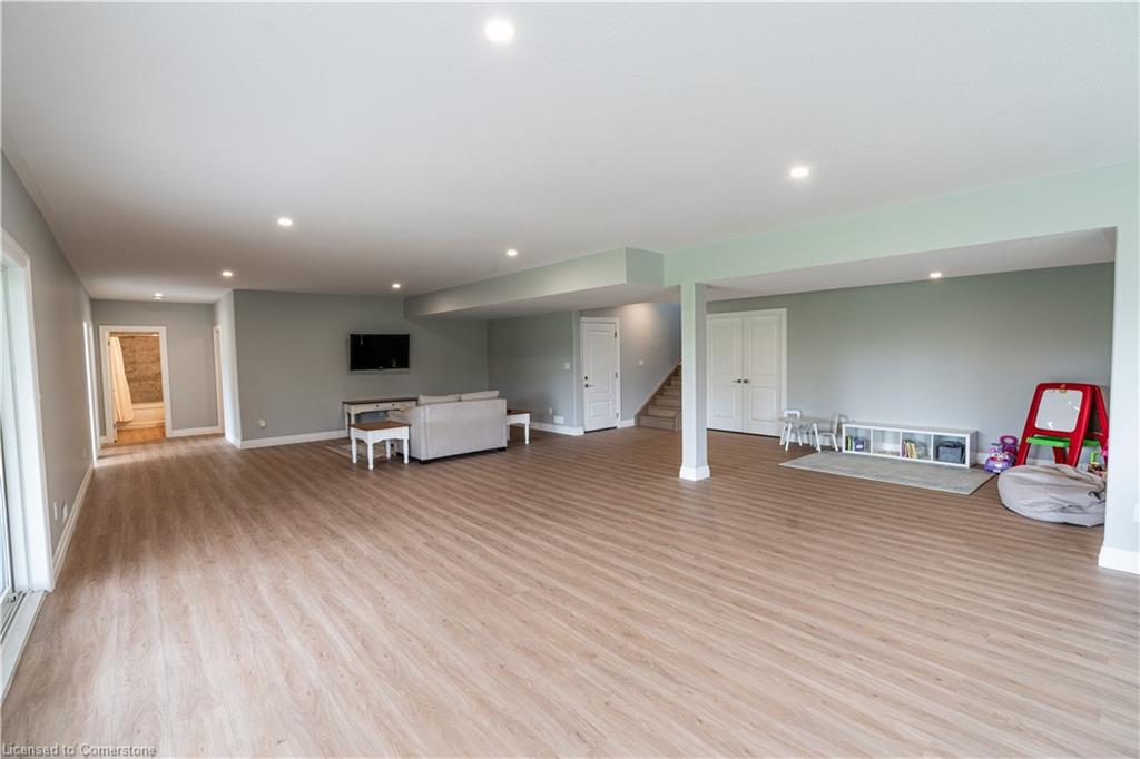 21 Hudson Drive Property Photo 32