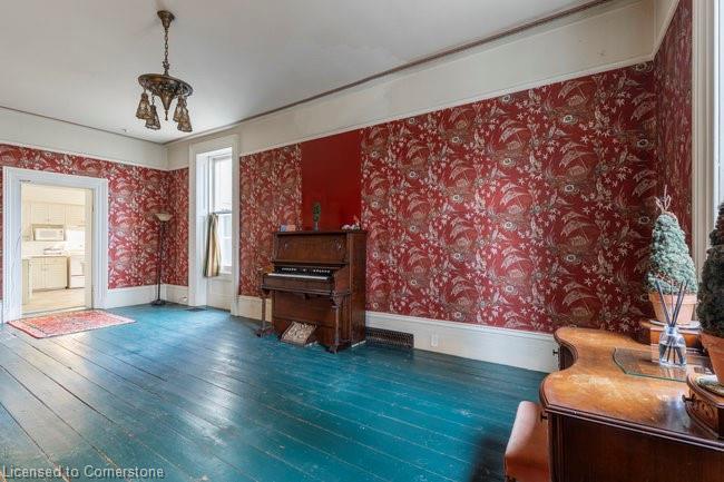 340 Dundas Street E Property Photo 22