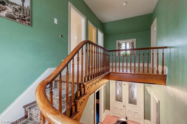 340 Dundas Street E Property Photo 33