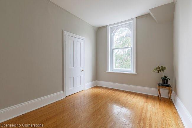 340 Dundas Street E Property Photo 39