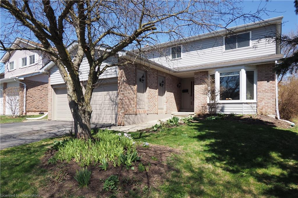 30 Winding Way Property Photo 1
