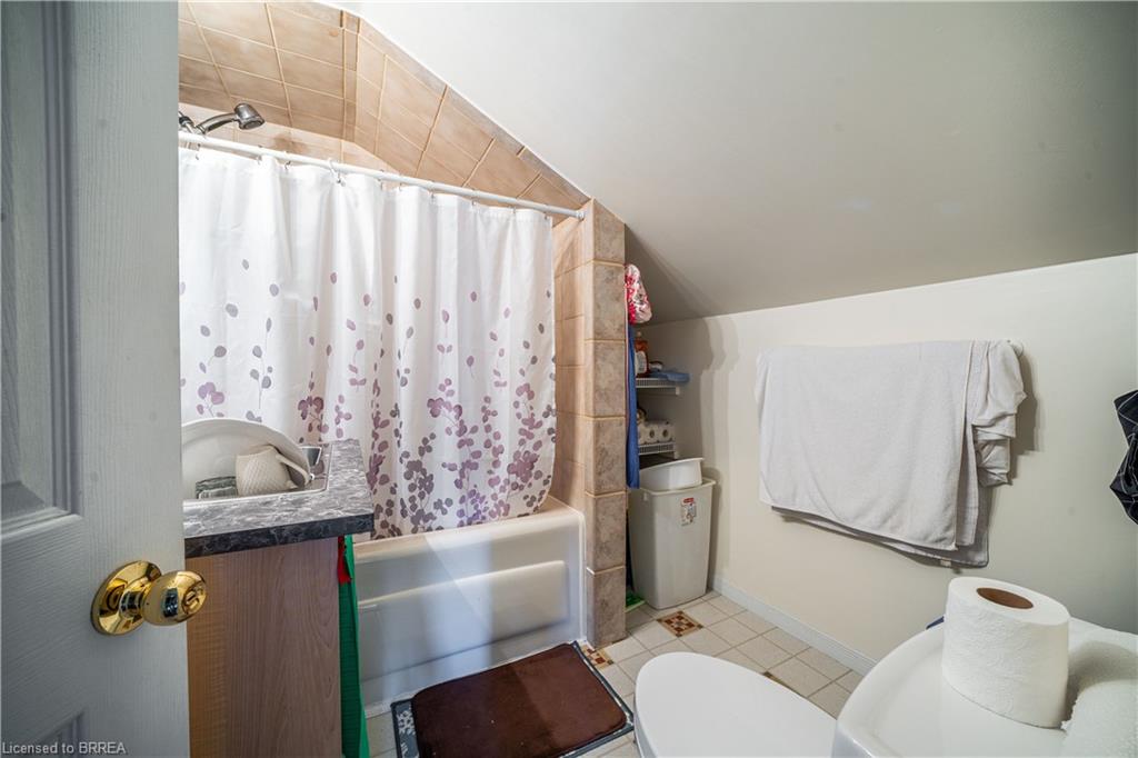 20 William Street Property Photo 6