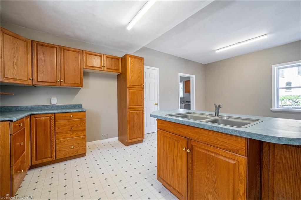 20 William Street Property Photo 15