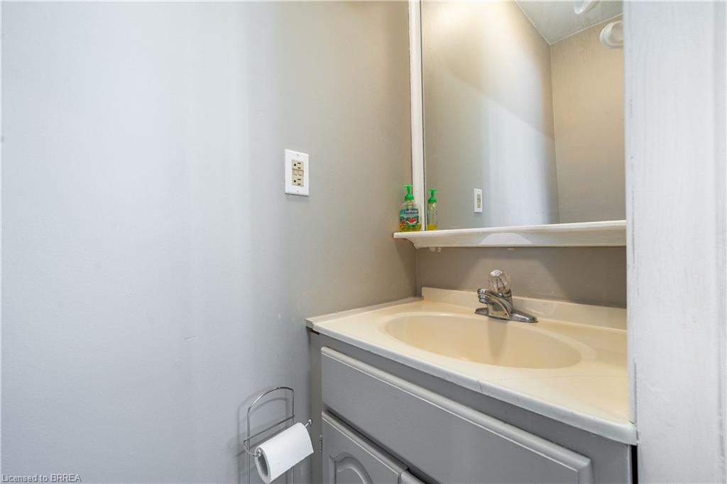 20 William Street Property Photo 17