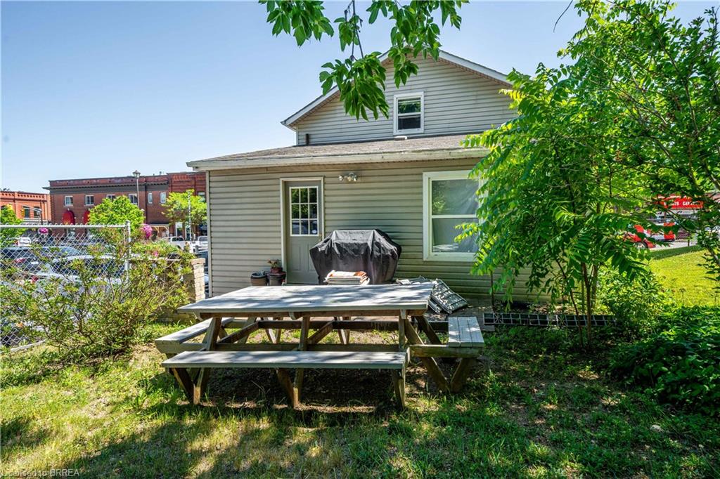 20 William Street Property Photo 27