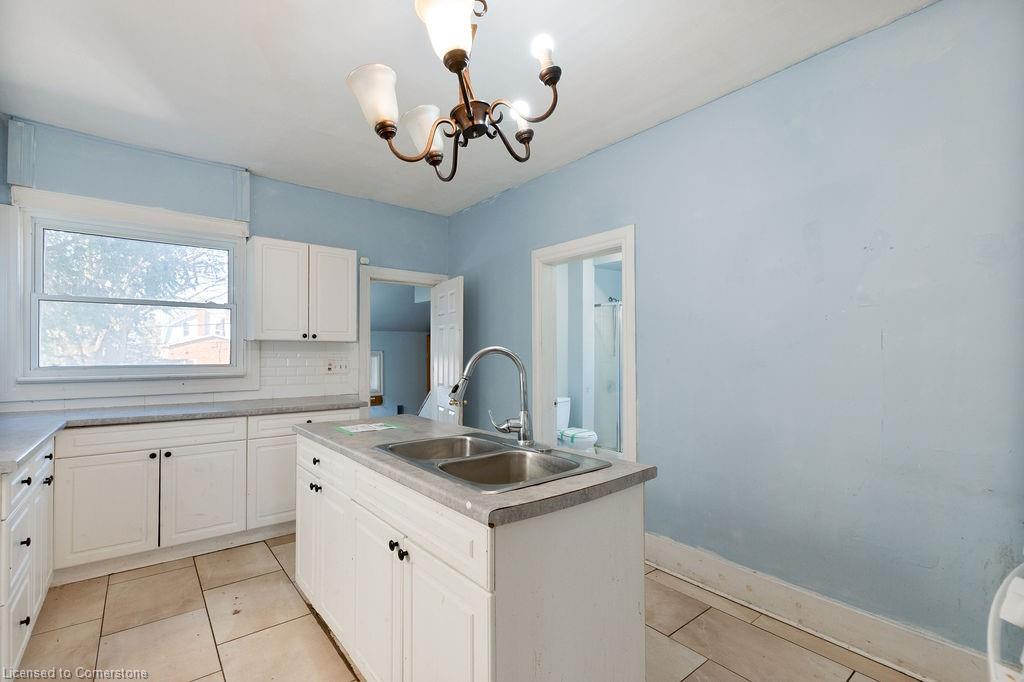 53 Boullee Street Property Photo 9