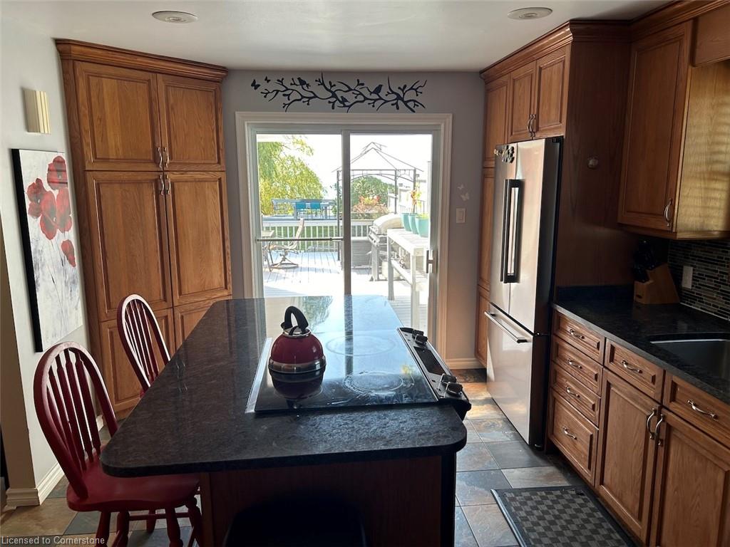12529 Lakeshore Road Property Photo 16