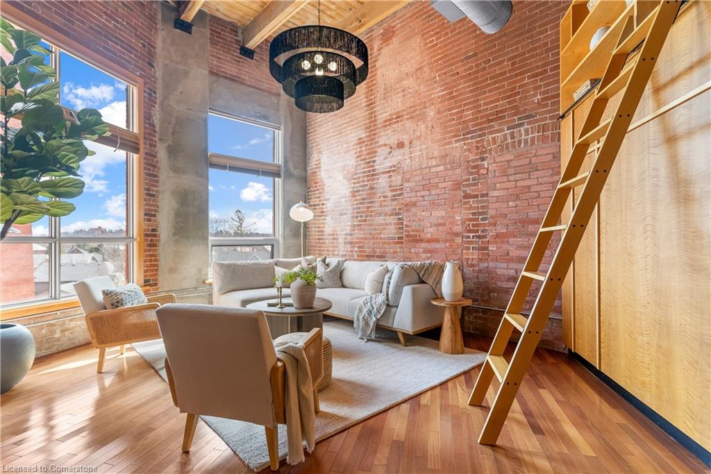 310-26 Ontario Street Property Photo 1