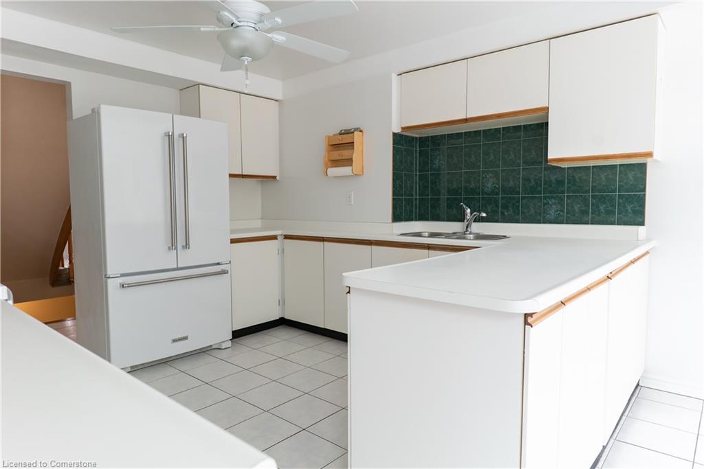 3050 Plum Tree Crescent Property Photo 16