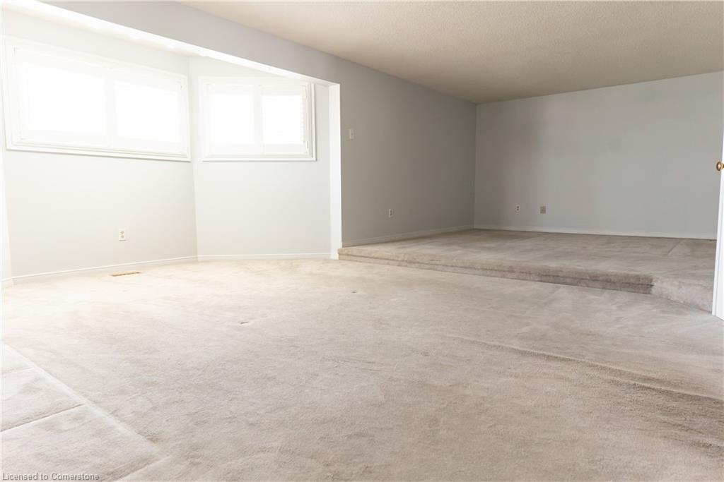 3050 Plum Tree Crescent Property Photo 26