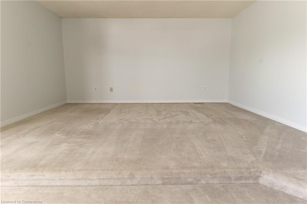 3050 Plum Tree Crescent Property Photo 28