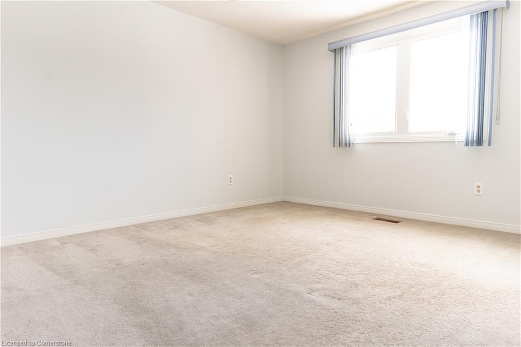 3050 Plum Tree Crescent Property Photo 34