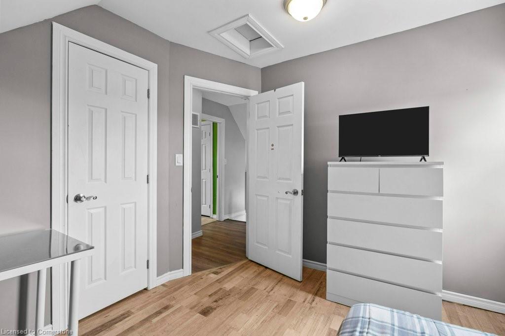 99 Robins Avenue Property Photo 22
