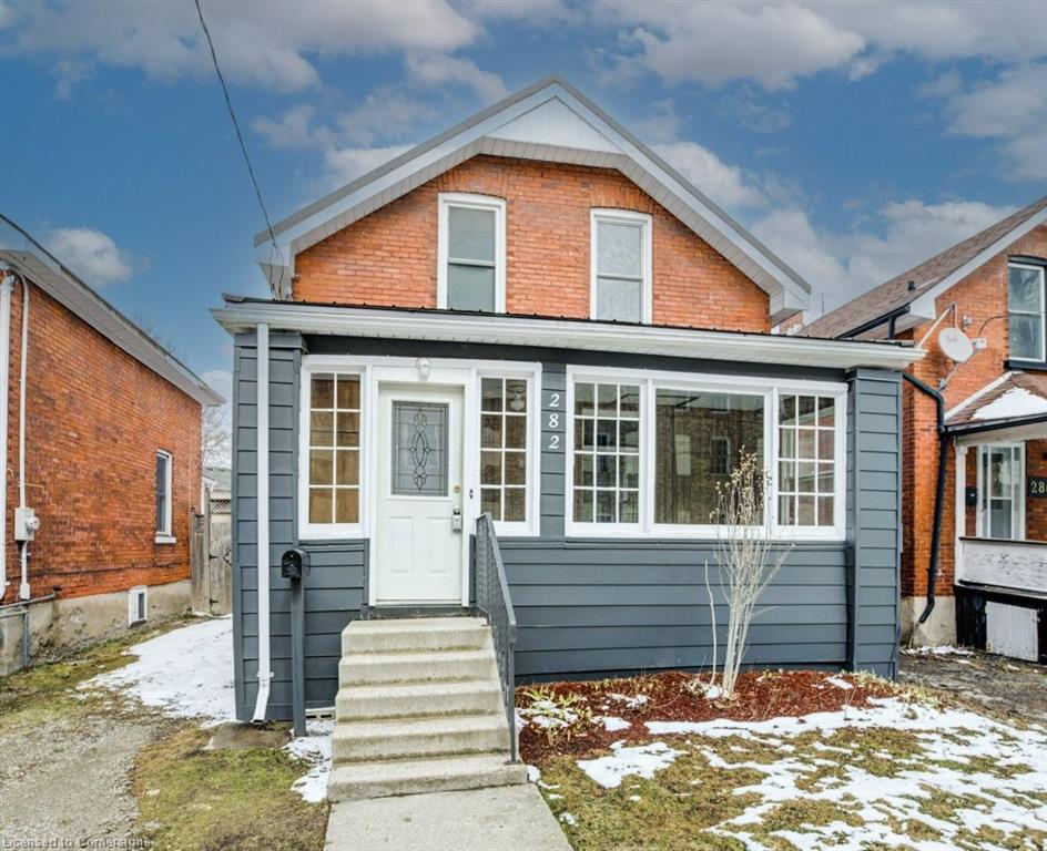 282 Douro Street Property Photo