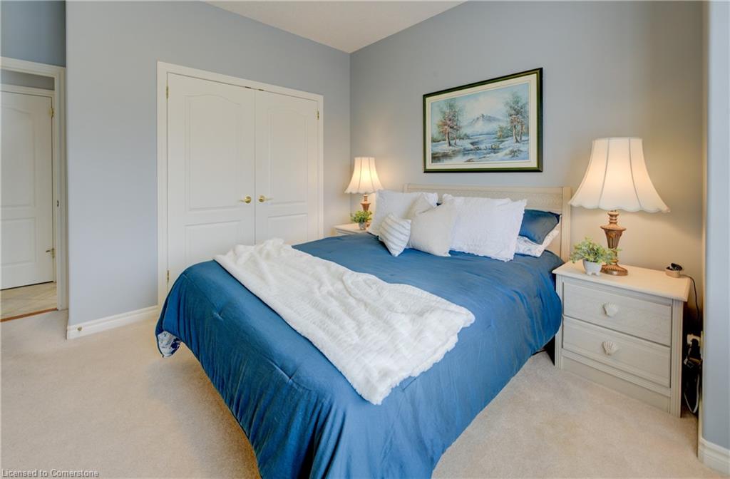 33 Orchard Way Property Photo 30