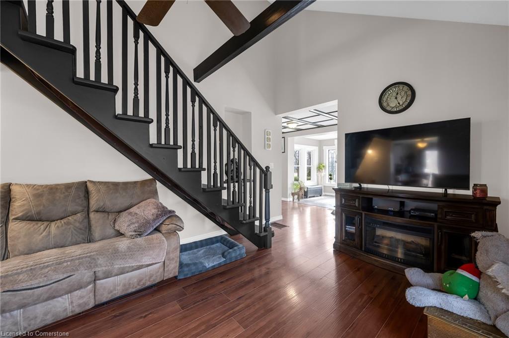 33 Rosedale Avenue Property Photo 6