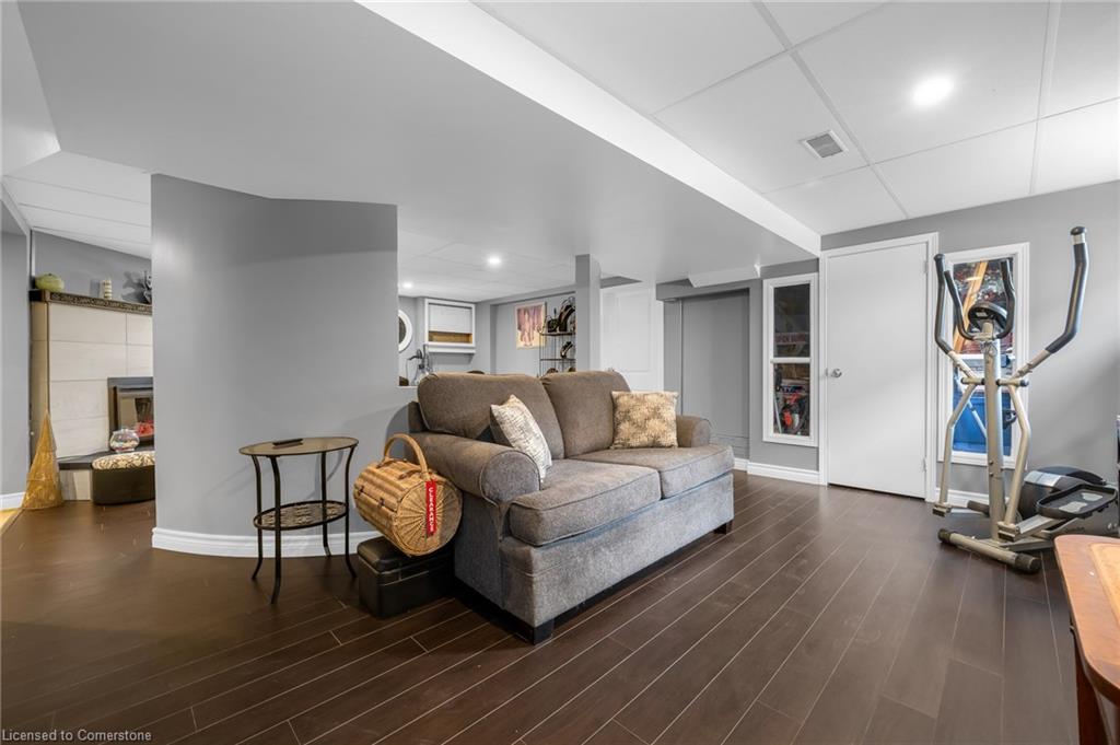 33 Rosedale Avenue Property Photo 18