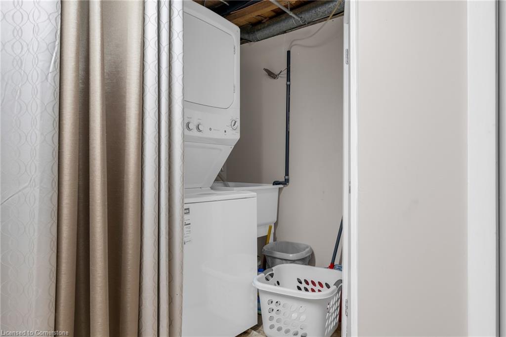 33 Rosedale Avenue Property Photo 26