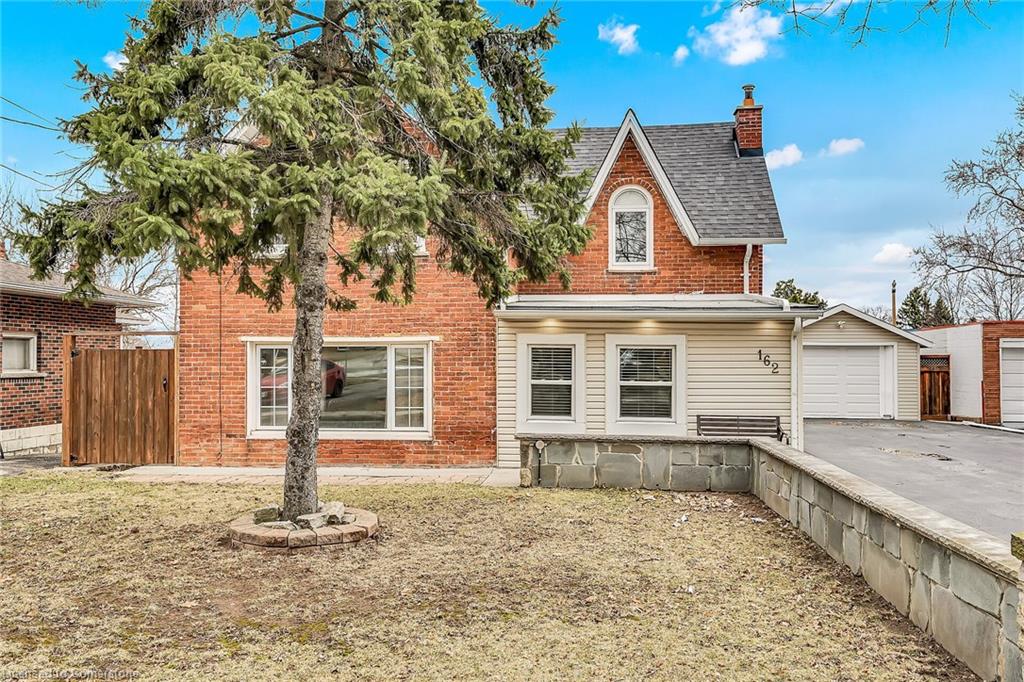 162 Mohawk Road W Property Photo