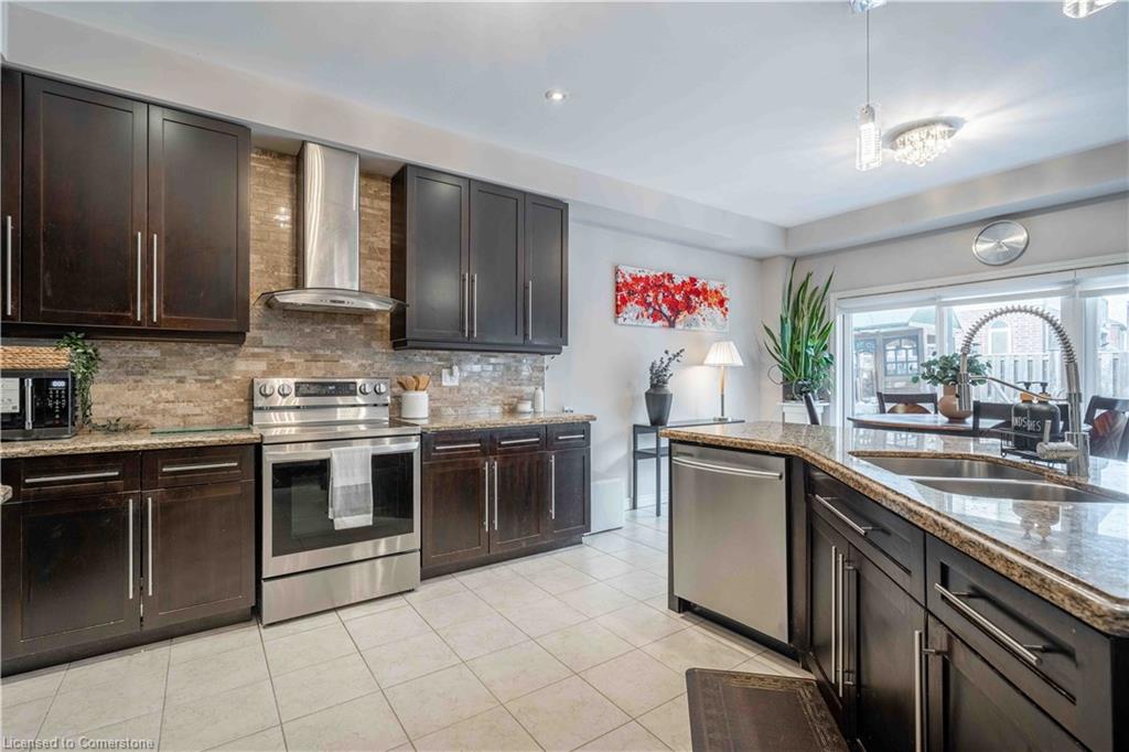 16 Kinsman Drive Property Photo 13