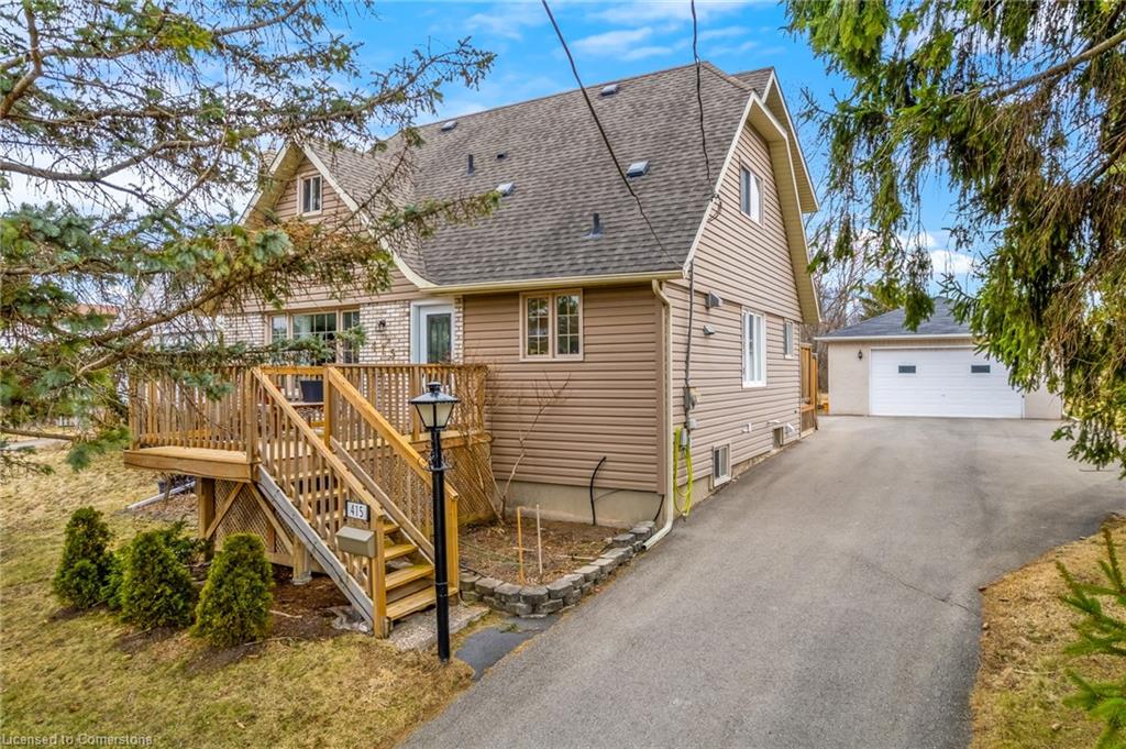 415 Riverside Drive Property Photo