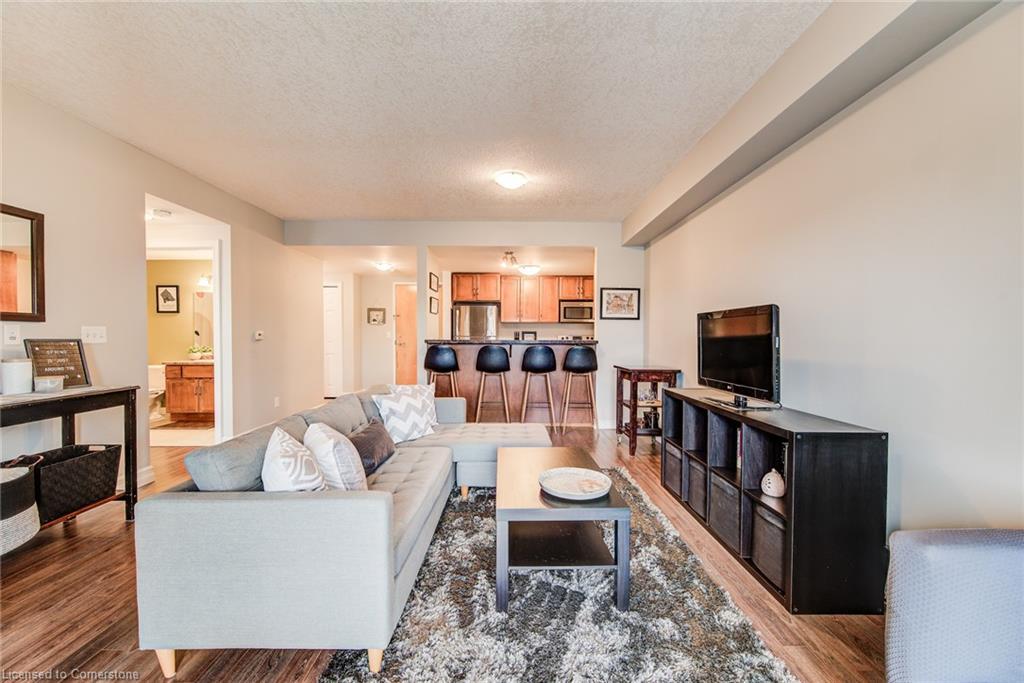 307-901 Paisley Road Property Photo