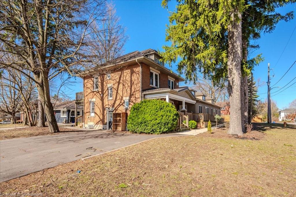 125 Richardson Street Property Photo 3