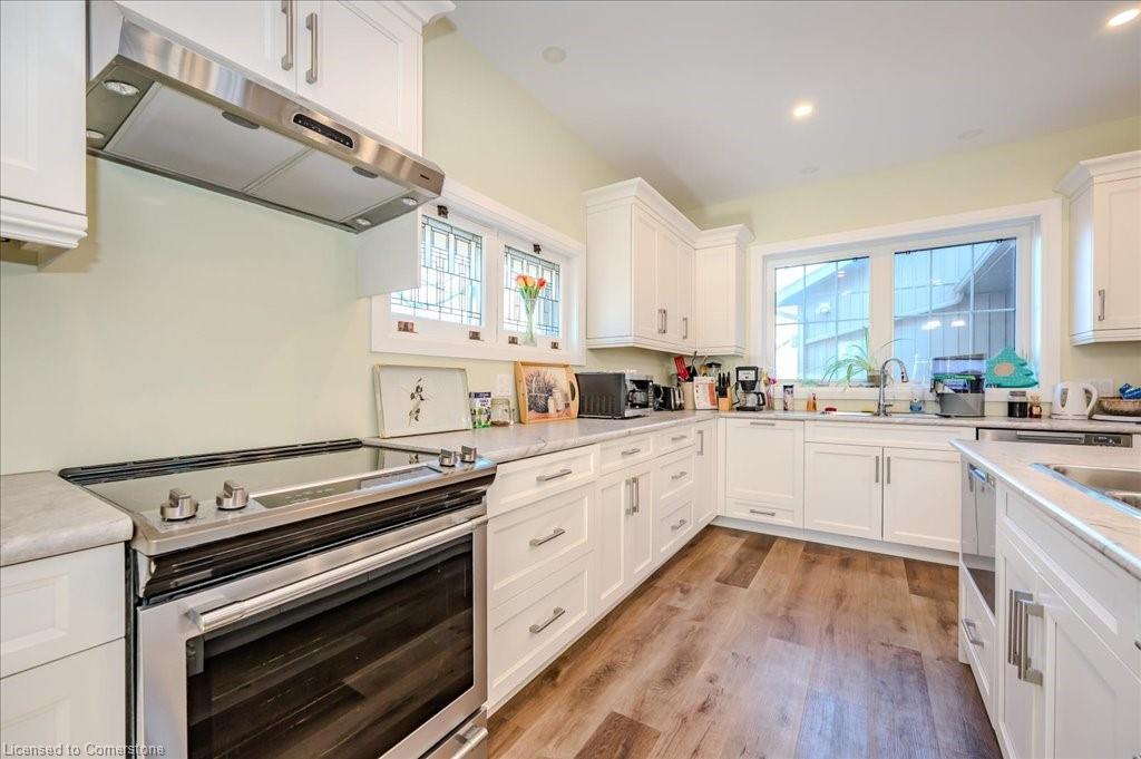 125 Richardson Street Property Photo 14
