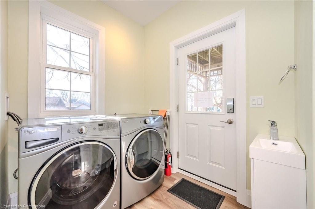 125 Richardson Street Property Photo 18
