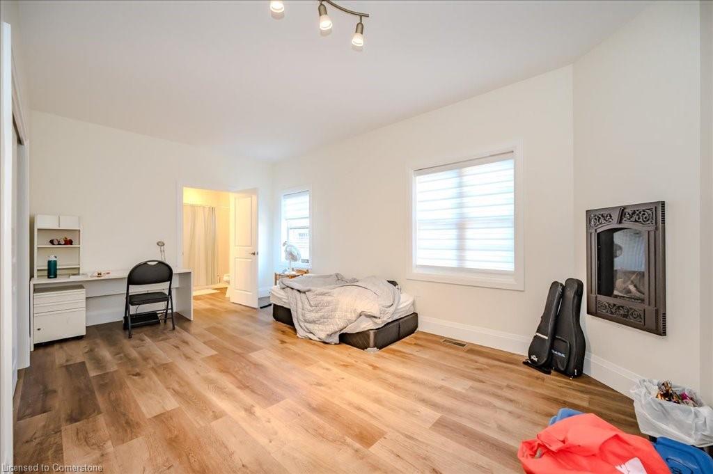 125 Richardson Street Property Photo 25
