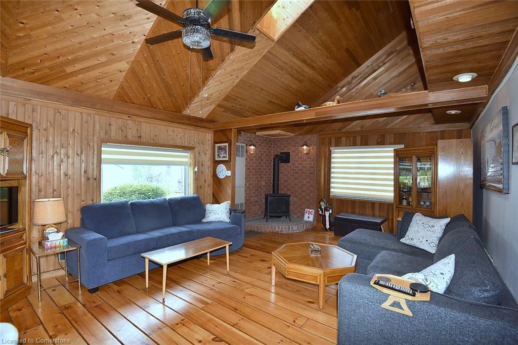 24 Winger Bay Lane Property Photo 11