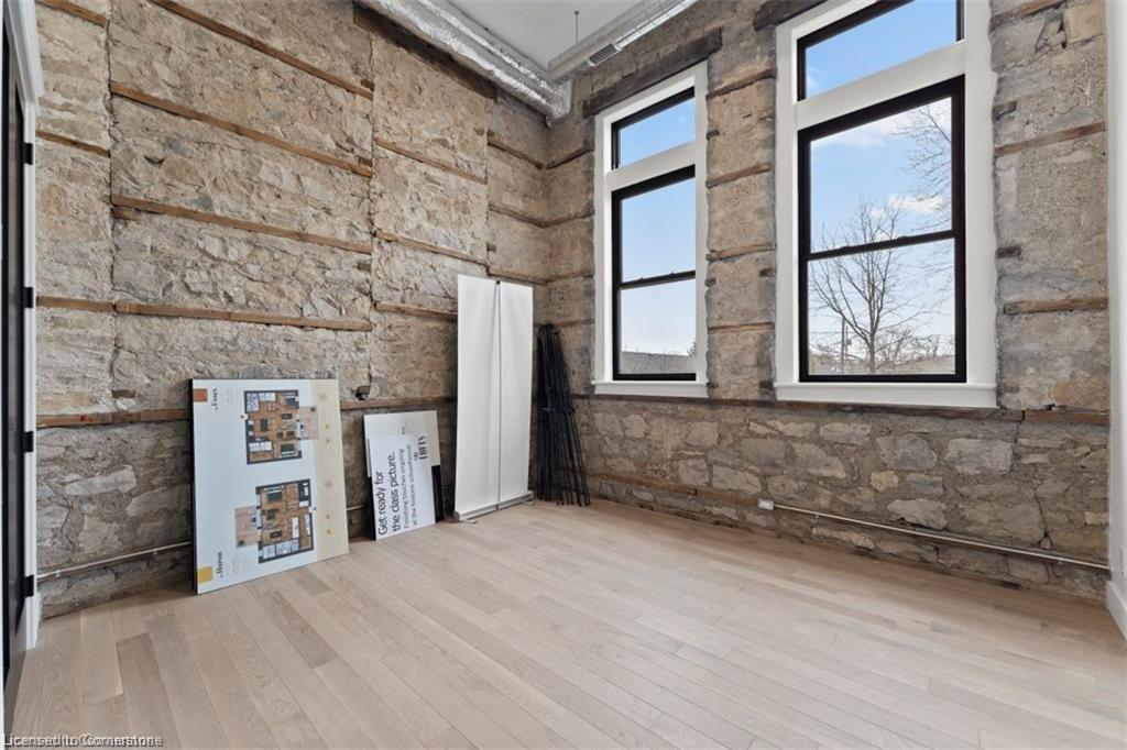 201-247 Brock Street Property Photo 19