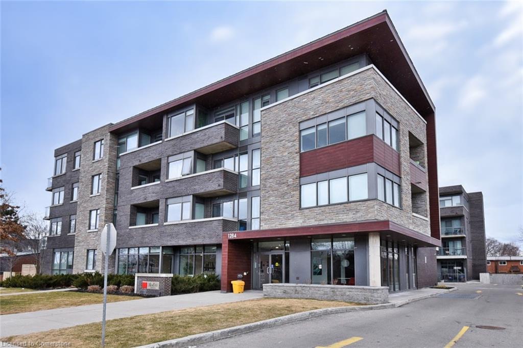 421-1284 Guelph Line Property Photo