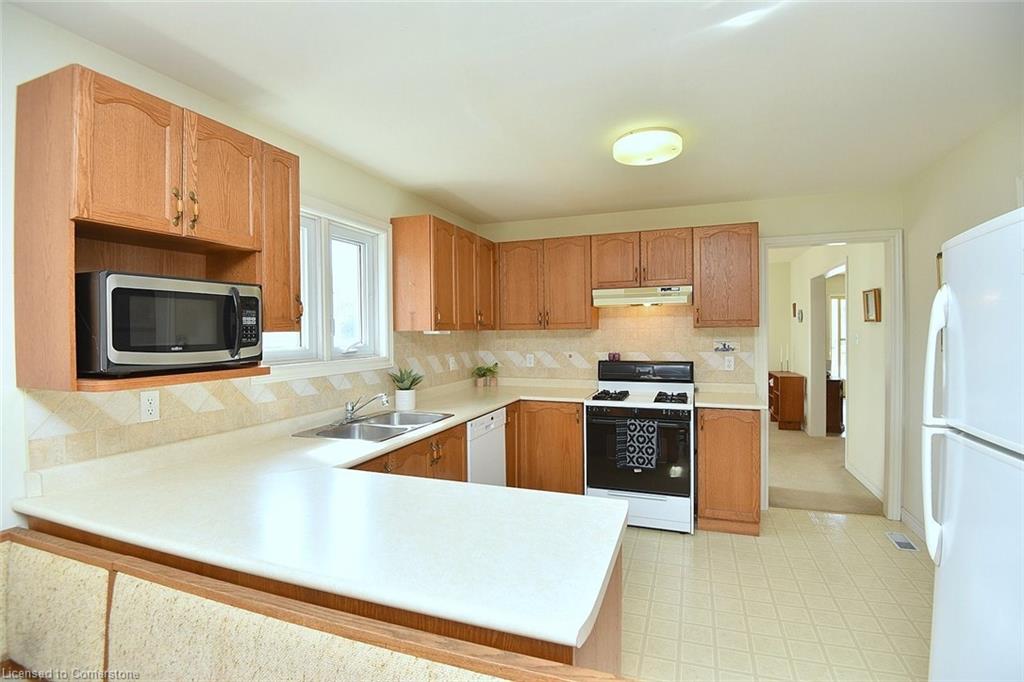 55 Steeplechase Drive Property Photo 14