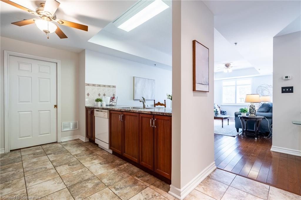 301-391 Plains Road E Property Photo 8