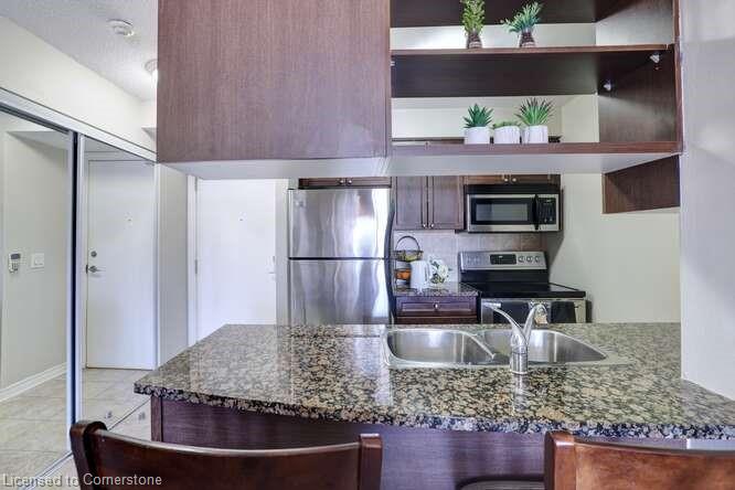 202-2391 Central Park Drive Property Photo 22