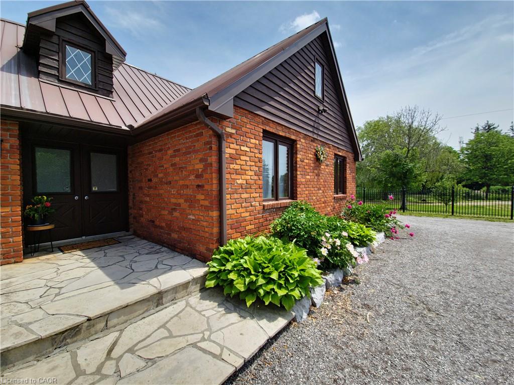 11719 Guelph Line Property Photo 4