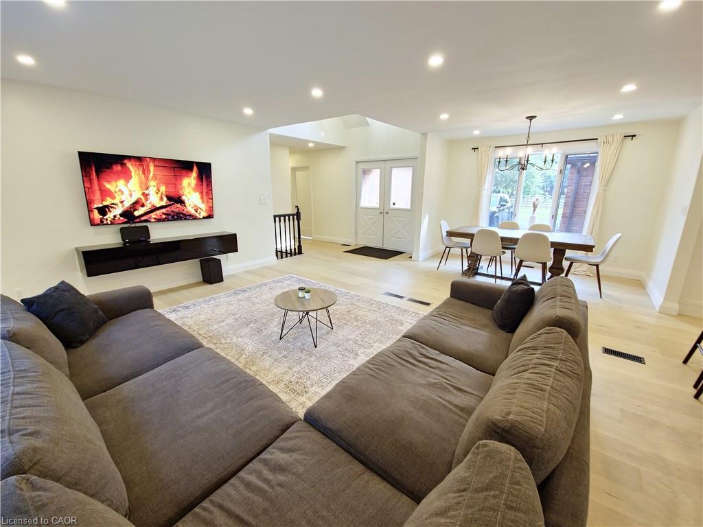 11719 Guelph Line Property Photo 8