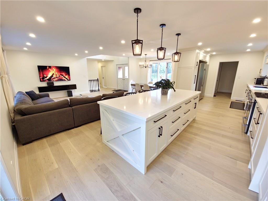 11719 Guelph Line Property Photo 14