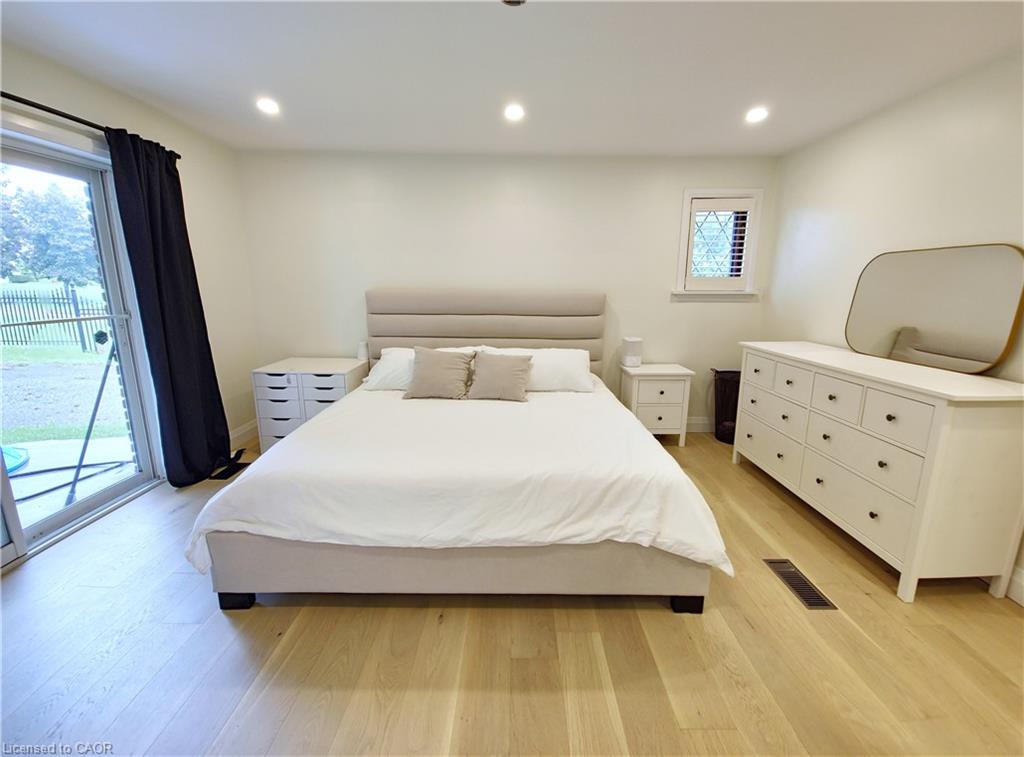 11719 Guelph Line Property Photo 29