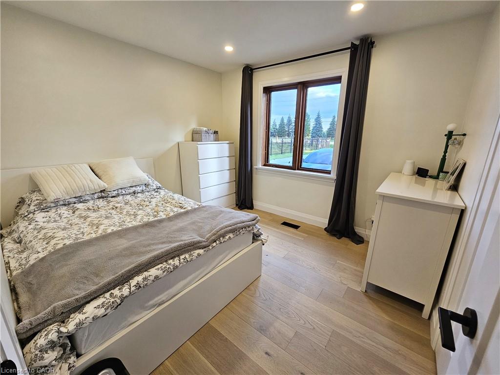 11719 Guelph Line Property Photo 33