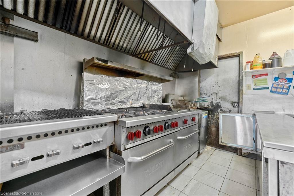 785 Canboro Road Property Photo 16