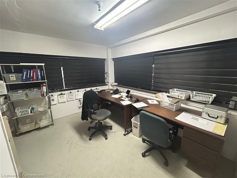 276 Kenilworth Avenue N Property Photo 23