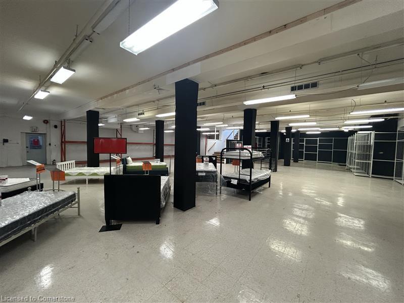 276 Kenilworth Avenue N Property Photo 25