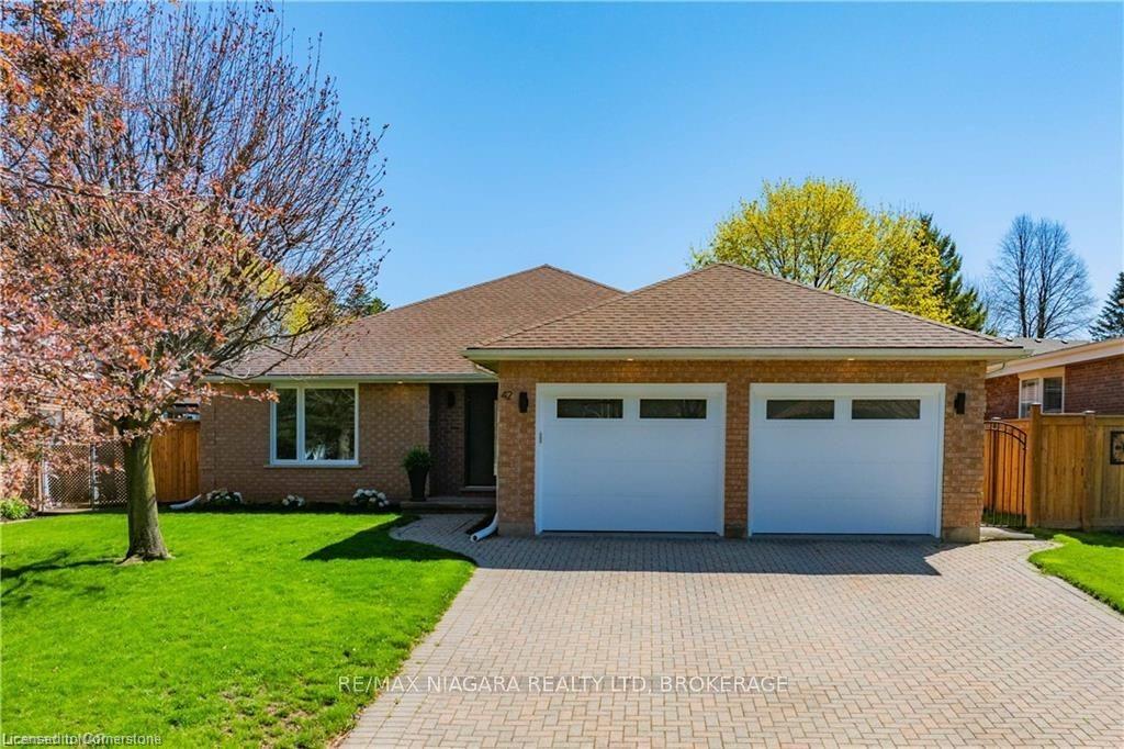 42 Berkwood Place Property Photo