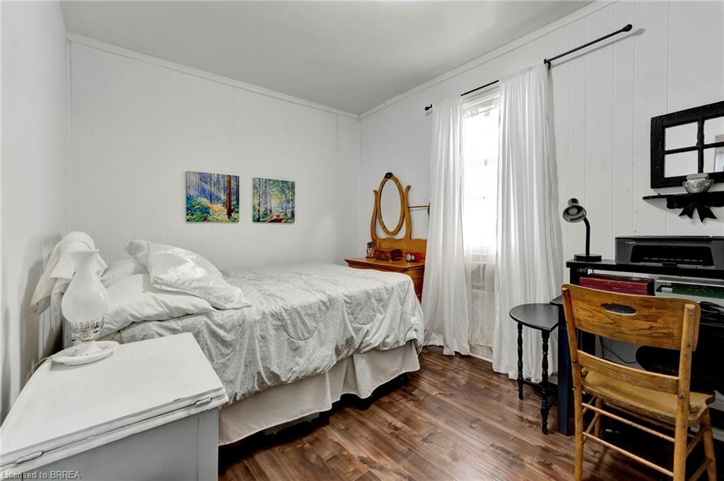 39 Port Street Property Photo 8