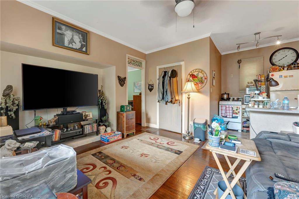39 Port Street Property Photo 12