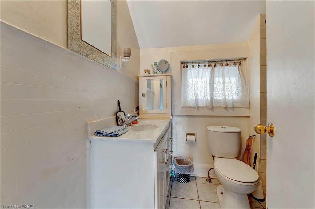 39 Port Street Property Photo 16